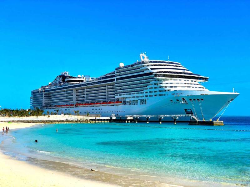 Cruise Vacations