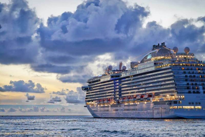 Cruise Vacations