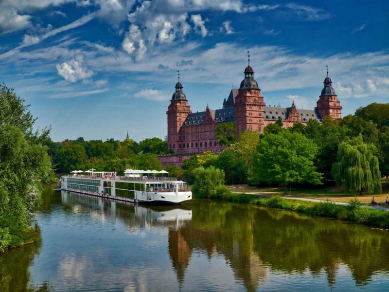 River Cruise